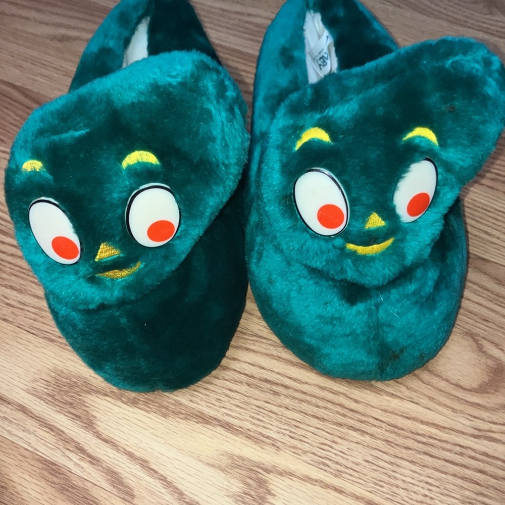 Vintage 1984 Gumby slippers 
Size L (9-10)